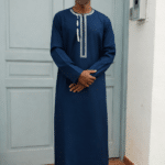 Omani Mat Brodé Adulte - Bleu Marine