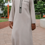 Qamis Brodé Enfant - Beige Sable